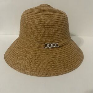 Magid Black Straw Hat w/ Chain accent Wide Brim OS. Gold color Paper NWOT